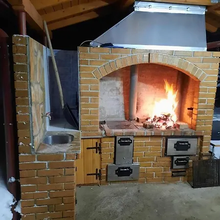 Deda Simina Vikendica Pale