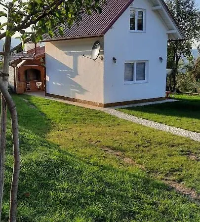 Deda Simina Vikendica Сasa de vacaciones *